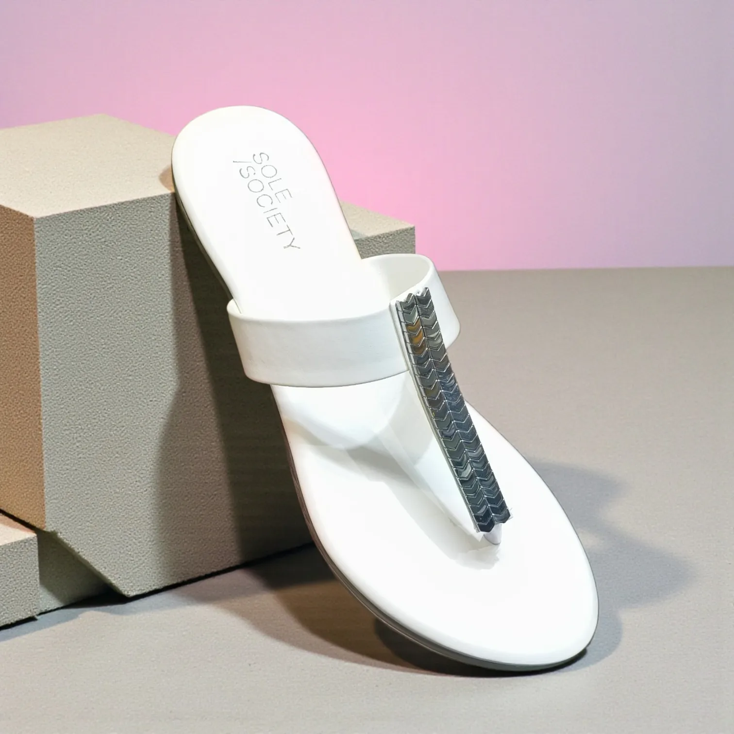 Sole Society "Chevron Luxe" Embellished T-Strap Flat Sandal ✨ d43-41 - Image 2